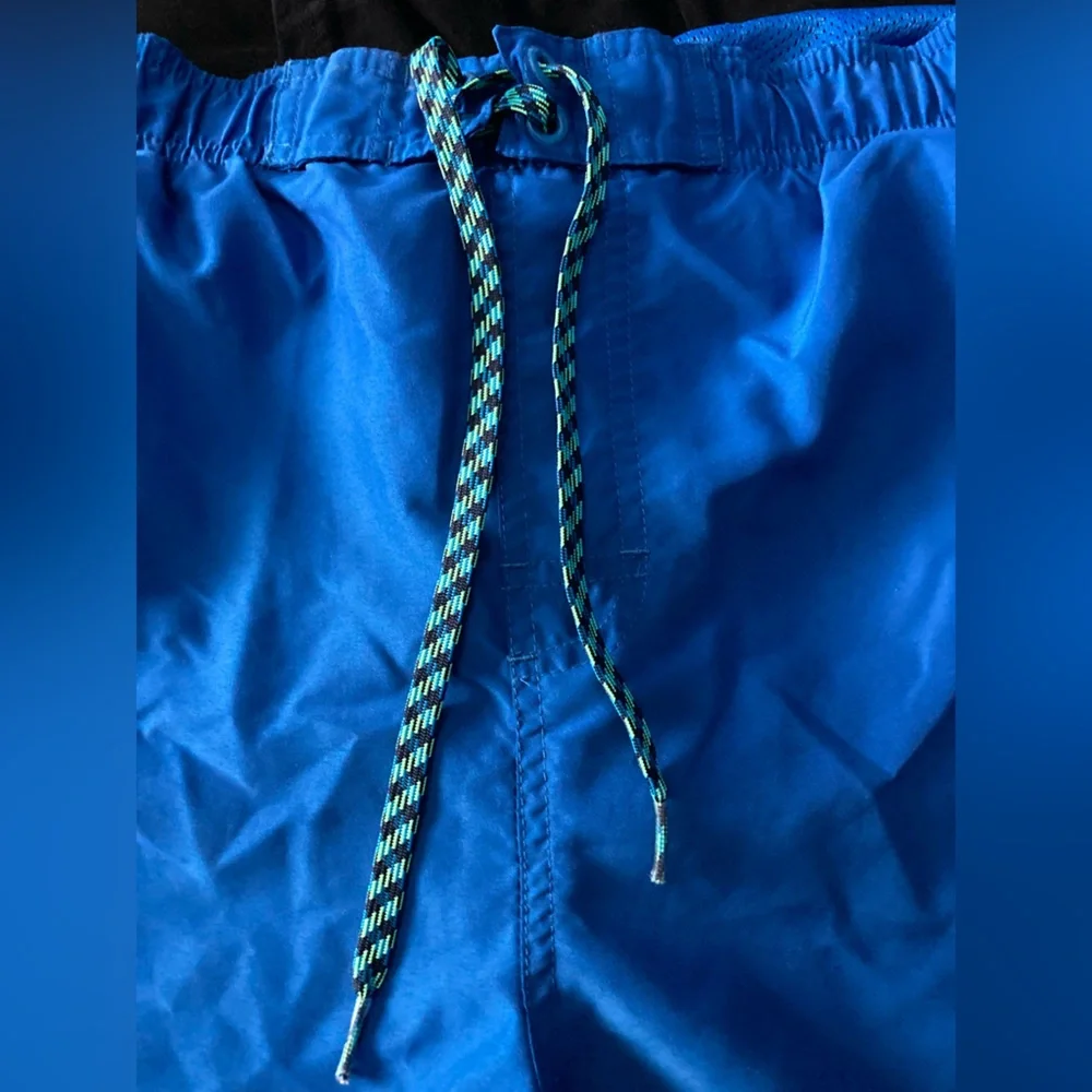 Nike SZ XL  Blue Swim Board Shorts with Quick-Dry Technology